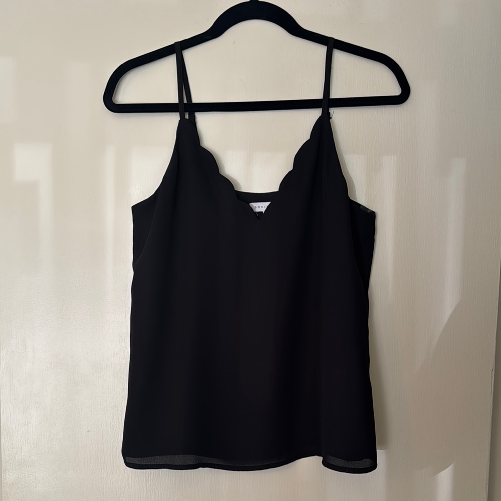 Black Scallop Trim Cami Top